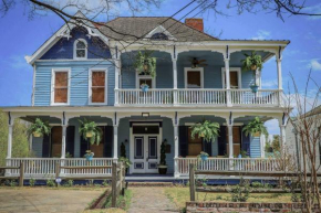 Hotels in Warren